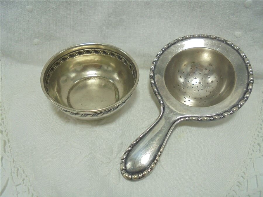 Tea strainer