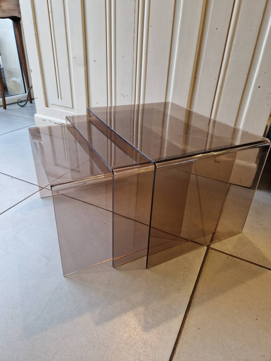 Vintage deco nesting table in smoke plexiglas 1970