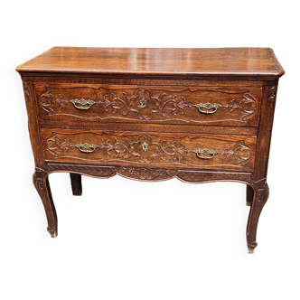 Antique Louis XV style chest of drawers from the 1800s.