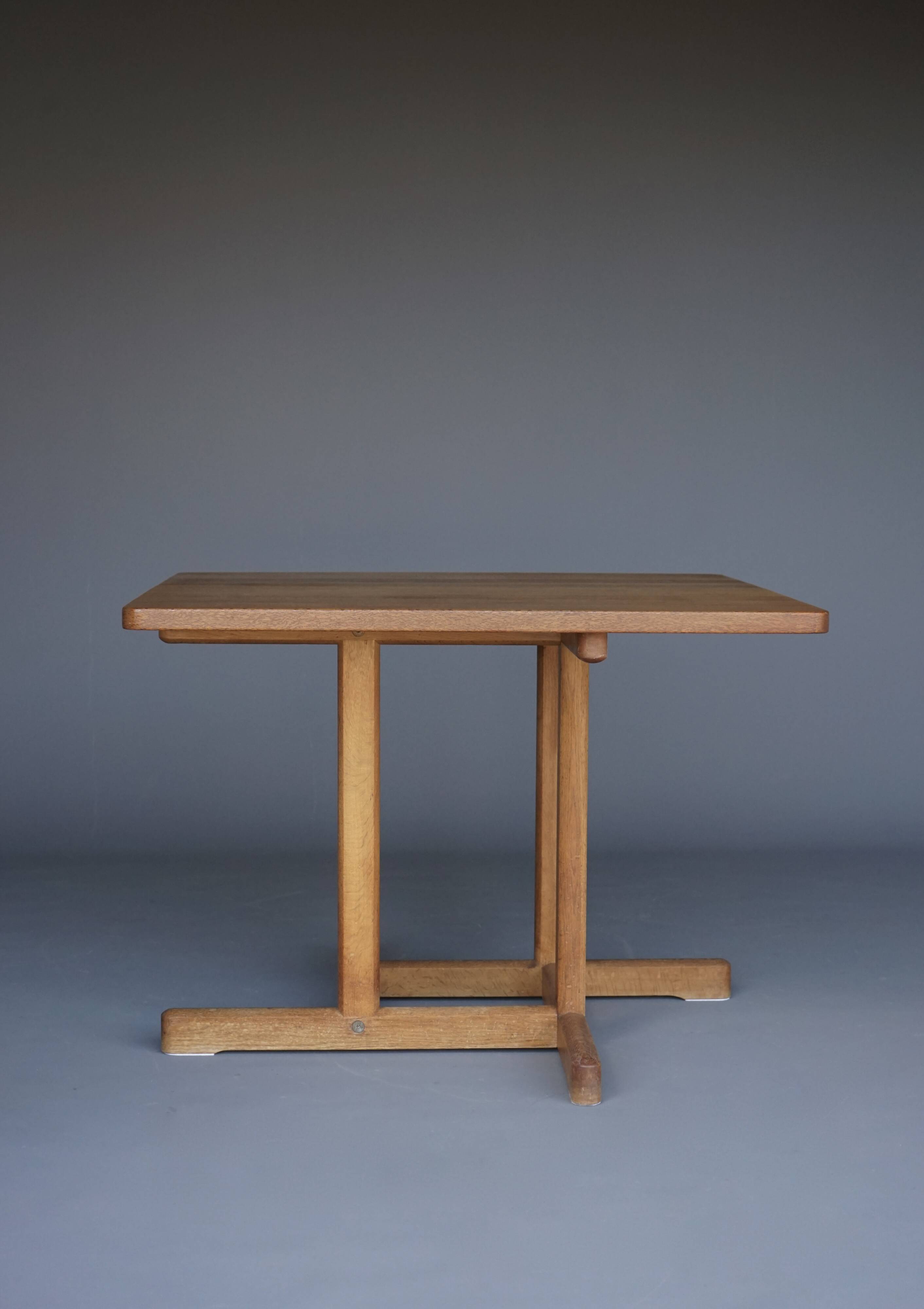 Dining table Børge Mogensen model 6288 for Fredericia Stolefabrik Denmark,