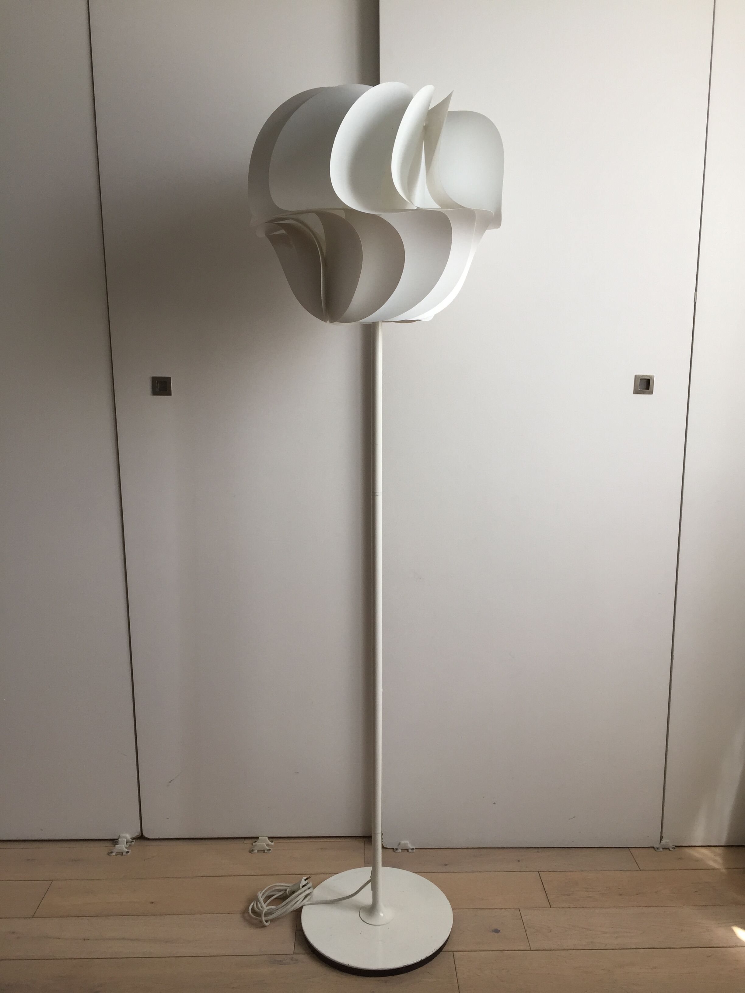Floor lamp tulip 1970