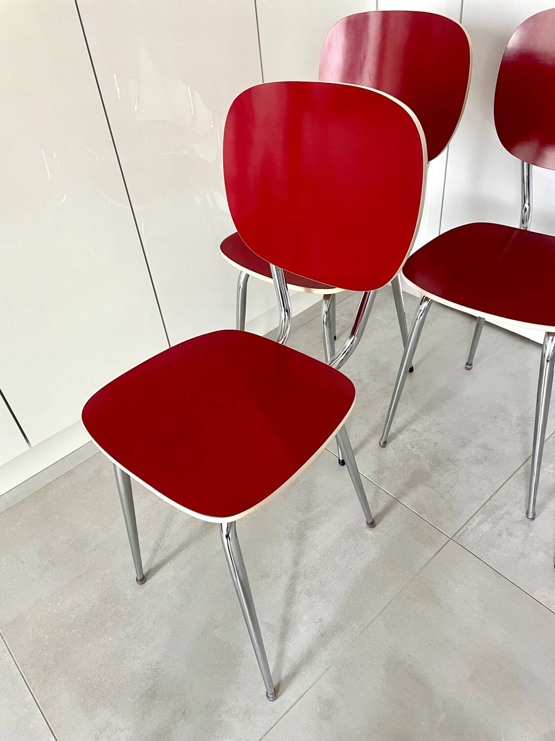 Set of 4 chairs 1960 Formica red perfect condition