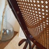 Rocking flesh curved wood and sitting in Art Deco cannage style