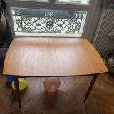 Scandinavian table