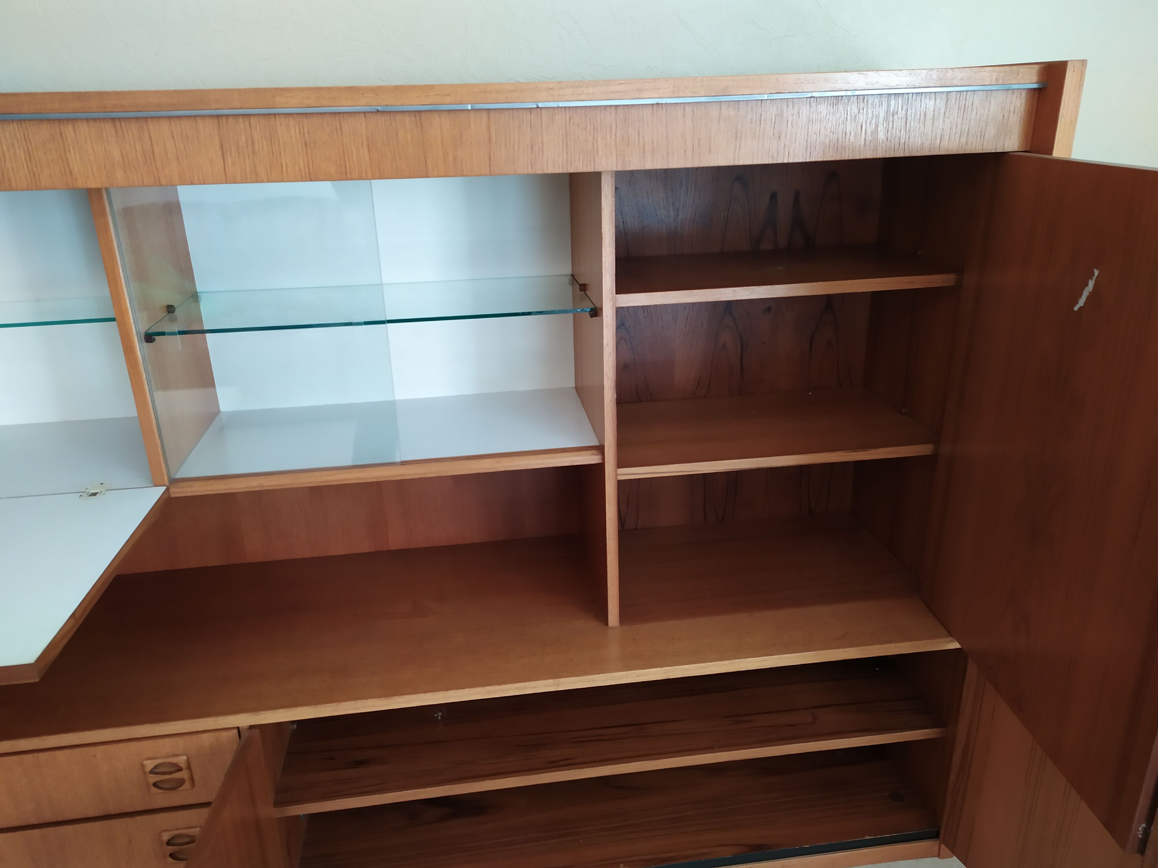 Scandinavian threading