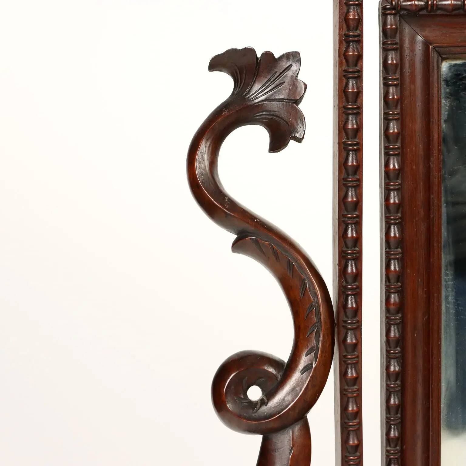Small antique psyché mirror in mahogany and poplar, Italy, 19th century.