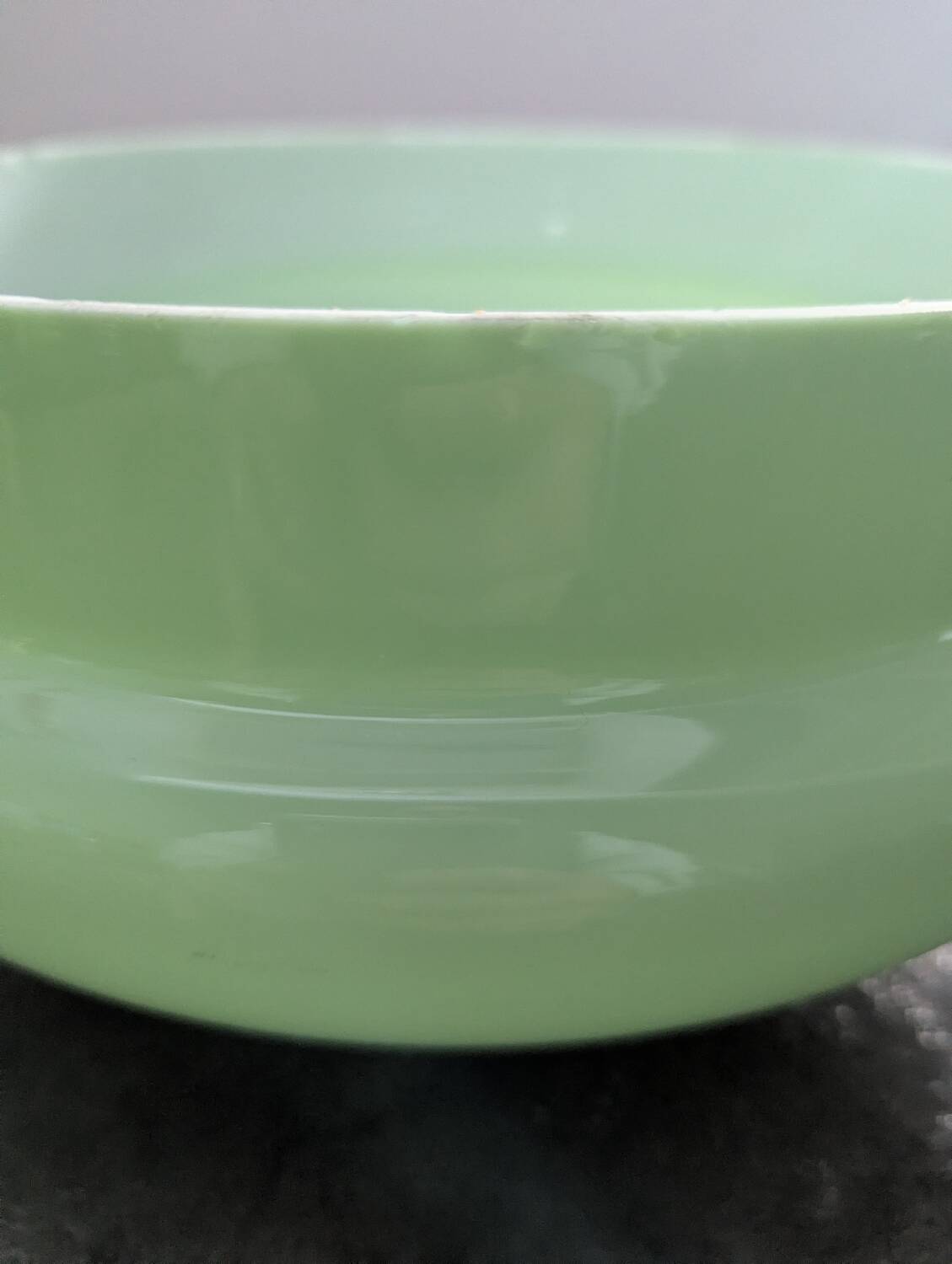 Antique Second Empire Napoleon III table lamp, 1870, brass and opaline glass