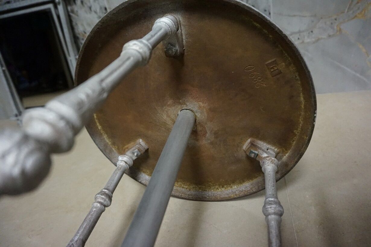 French cast iron adjustable shaving stand