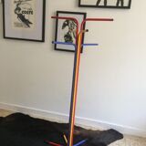 Children's coat rack from the 80s in lacquered metal.
