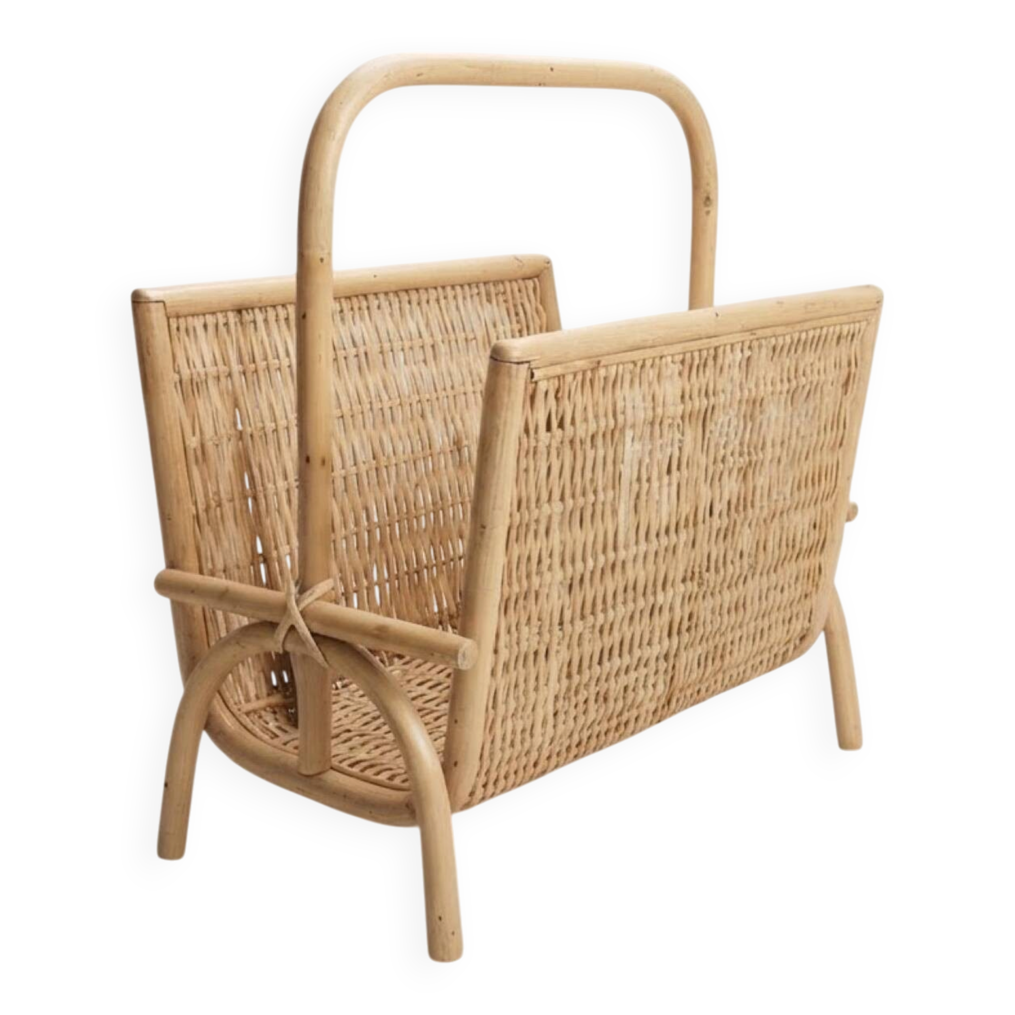 Vintage magazine rack in woven rattan and bamboo.