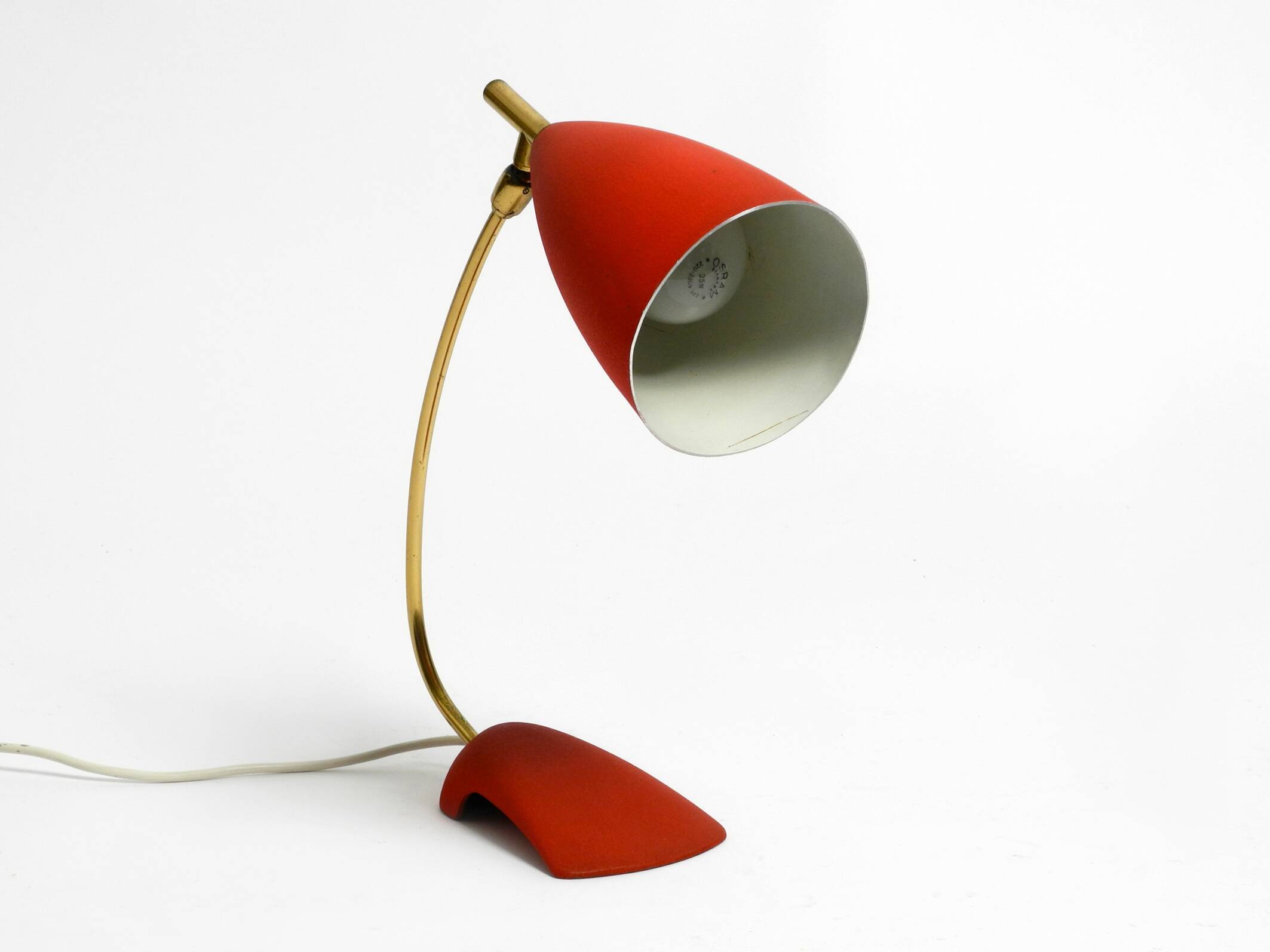 Rare Cosack Mid Century table lamp with red fine wrinkle finish and brass n