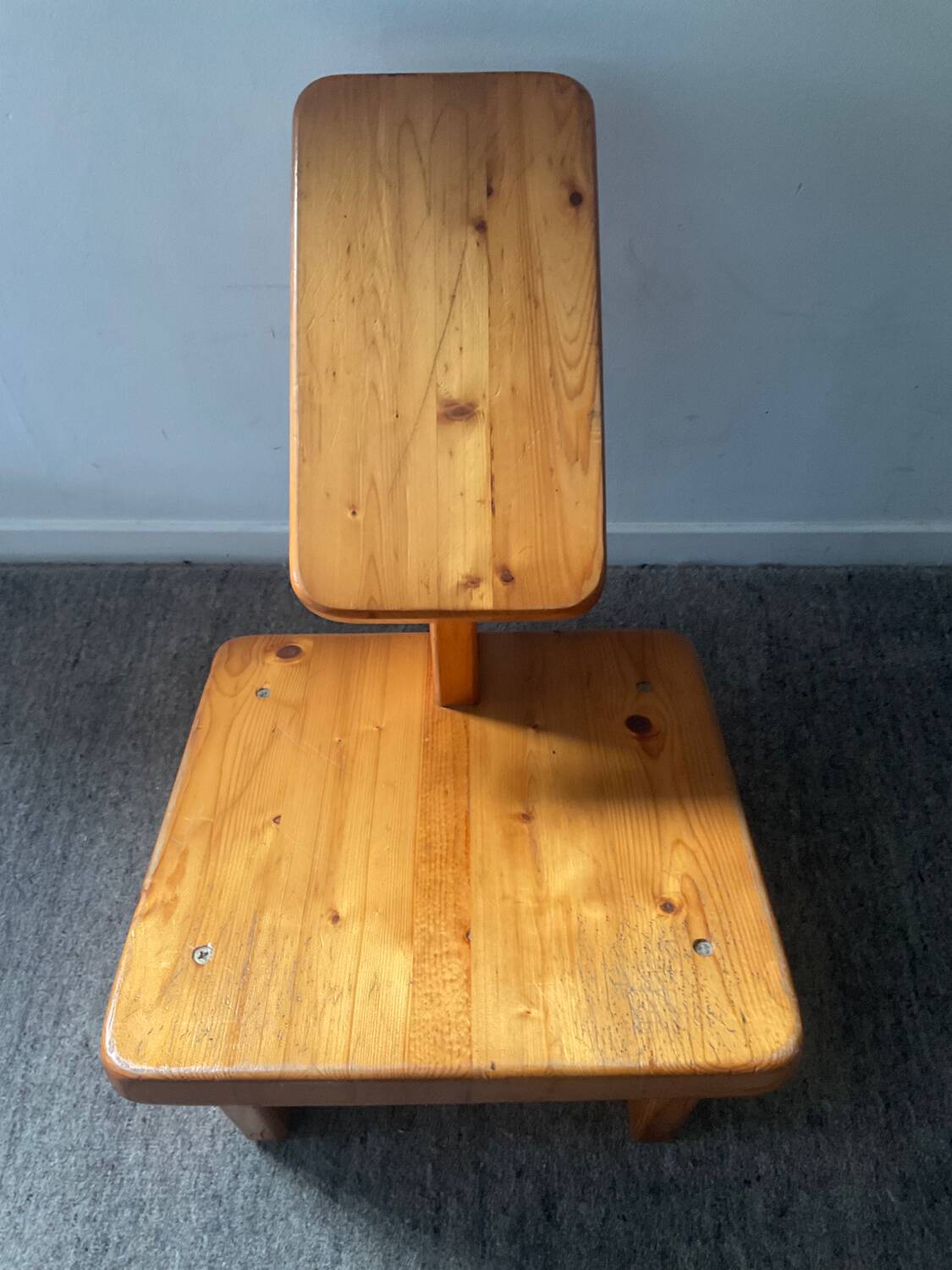 Chaise vintage en pin massif