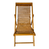 Solid wood folding deck chair