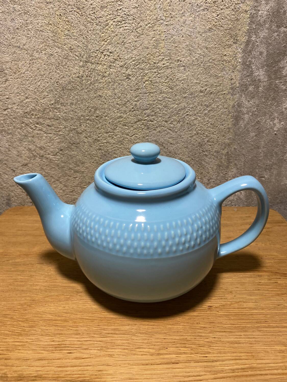 Blue teapot