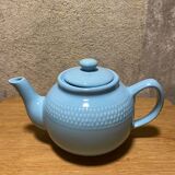 Blue teapot