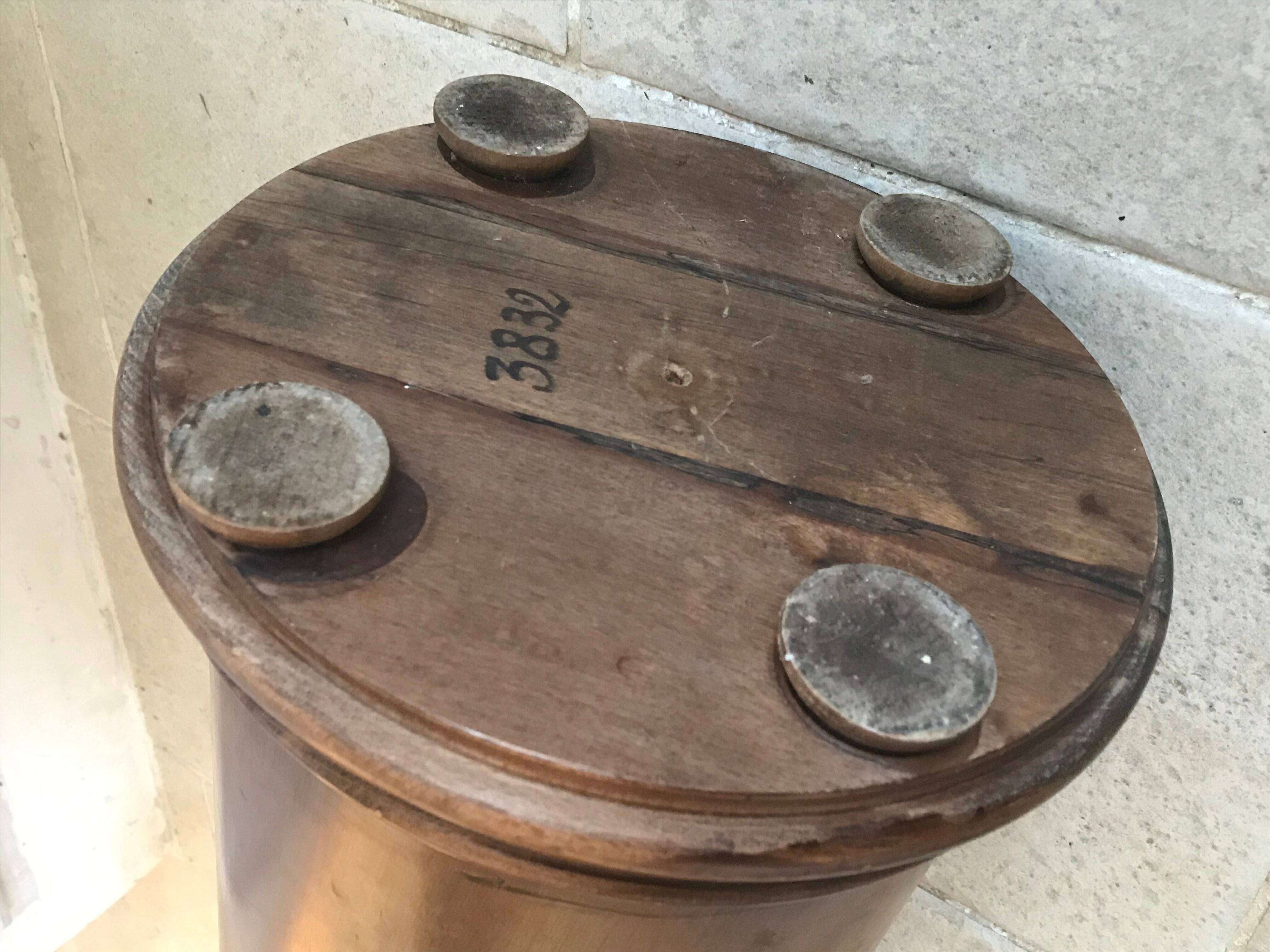 Wooden umbrella holder