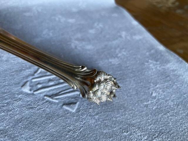 silver-plated sugar tongs Christofle lion claws