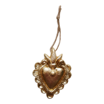 Decorative golden ceramic heart "ribbon"