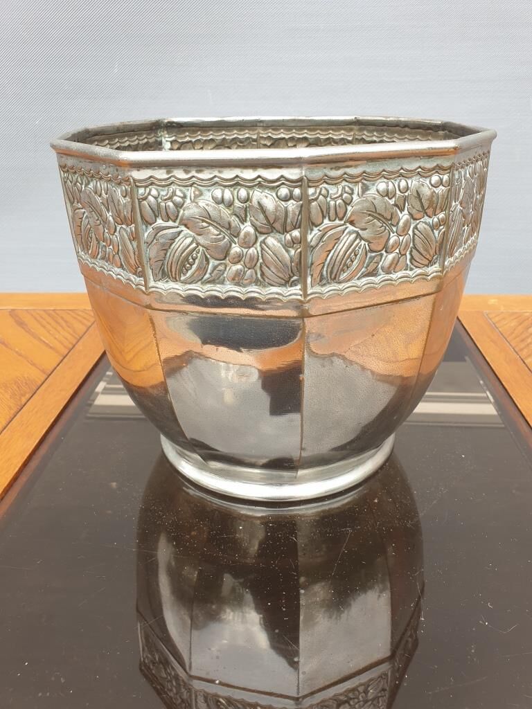 Art Deco chrome brass pot cache