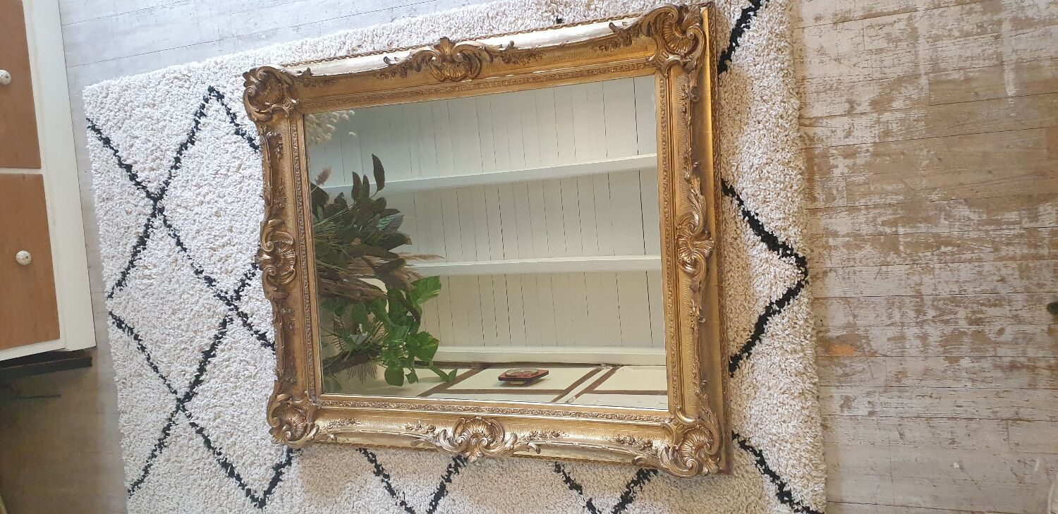 Golden mirror 116 x 97