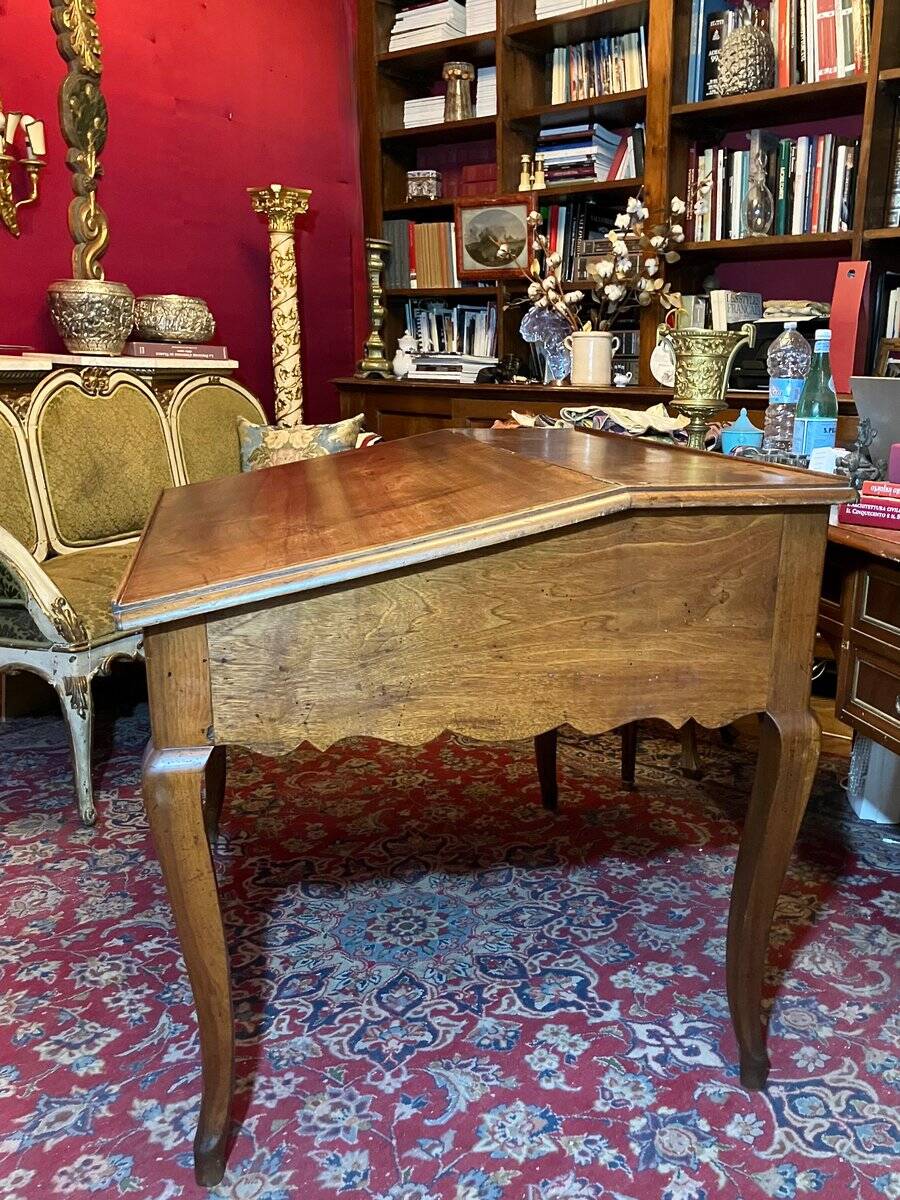 Antique French Writing Desk in Oak with Cabriole Legs, 1800s