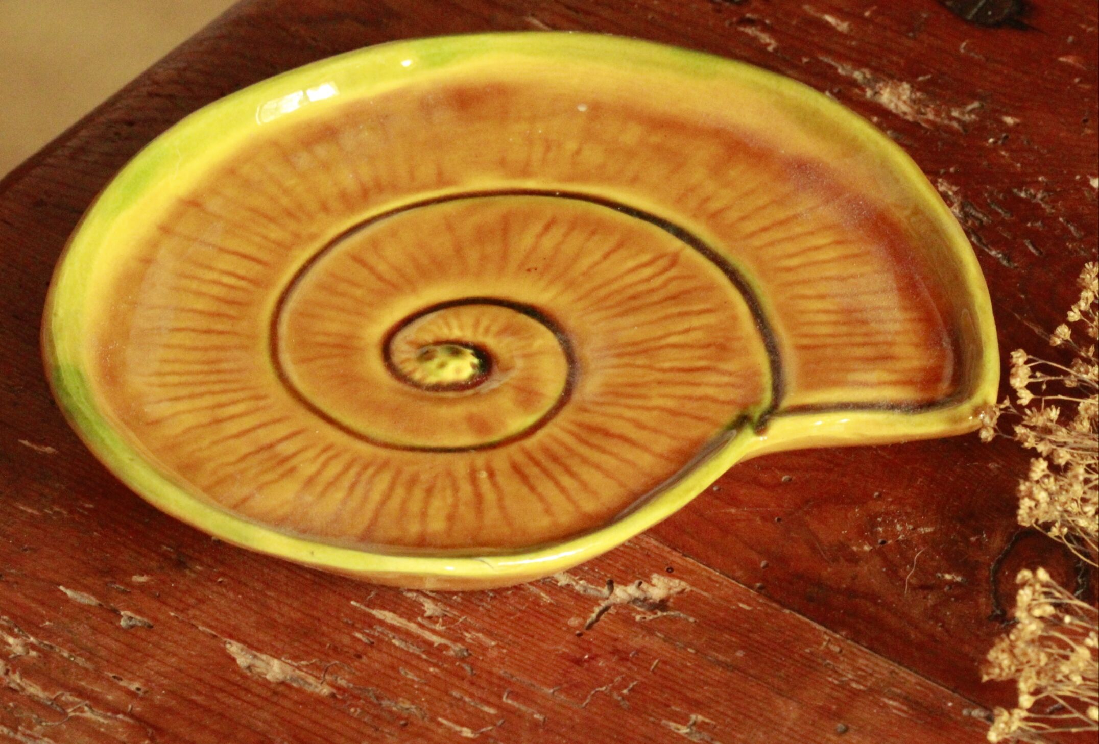 Old dish vallauris