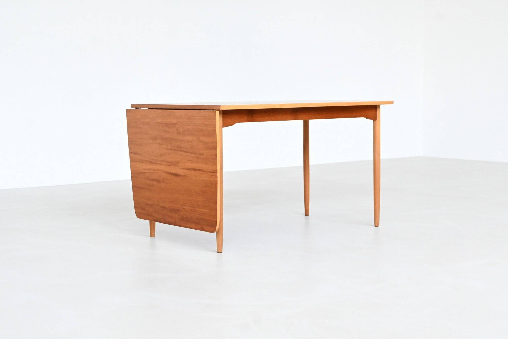 Hans Wegner drop-leaf dining table in beach and teak Denmark 1950