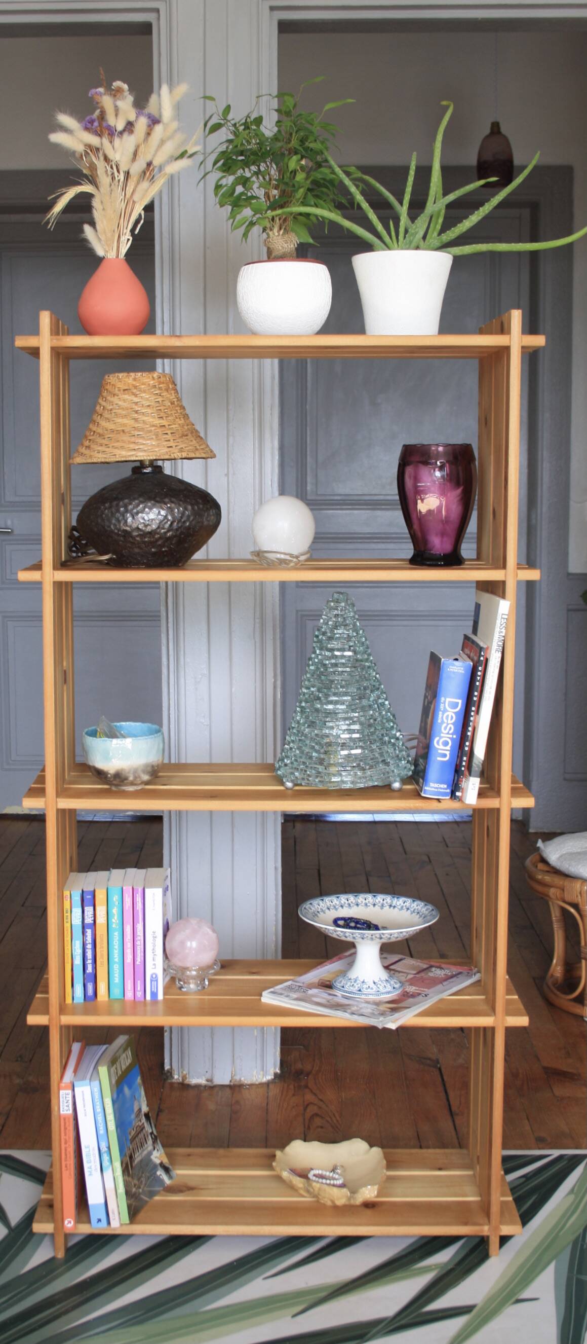 Wooden shelf