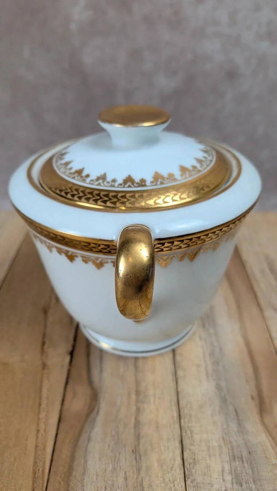 Antique sugar bowl in Limoges porcelain – elegant gold decoration