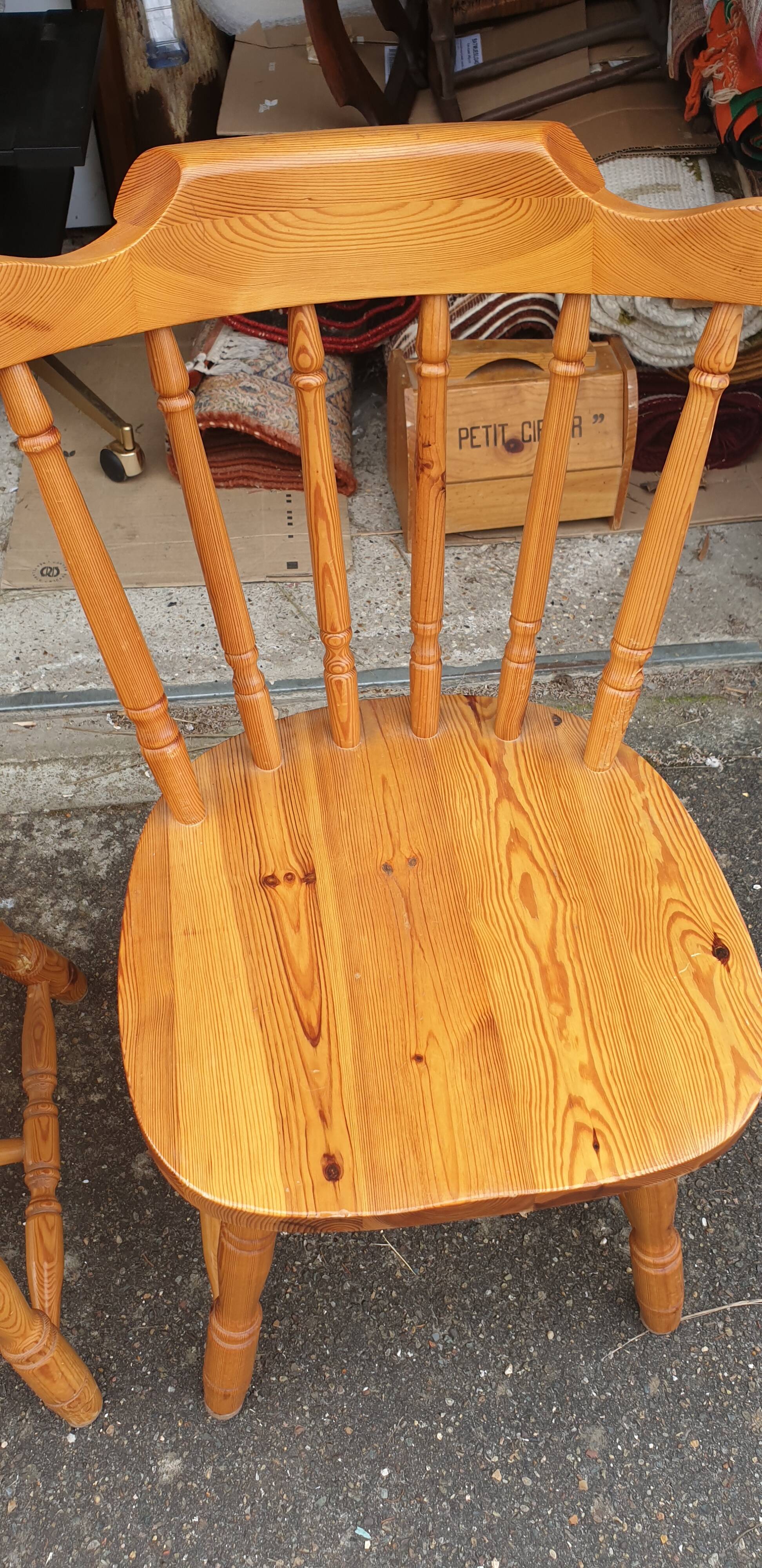 2 chaises western