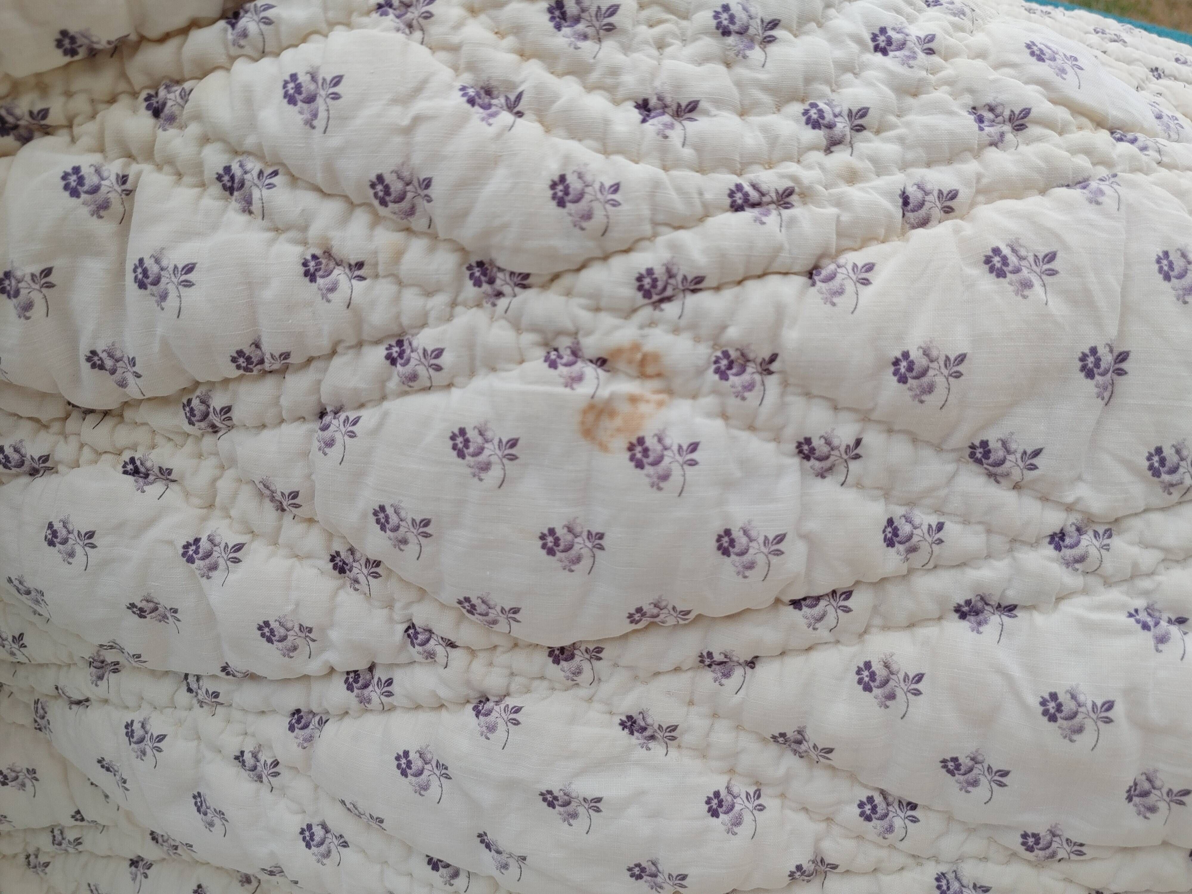 Boutis old antique quilted blanket with floral decoration - circa 1900/1920