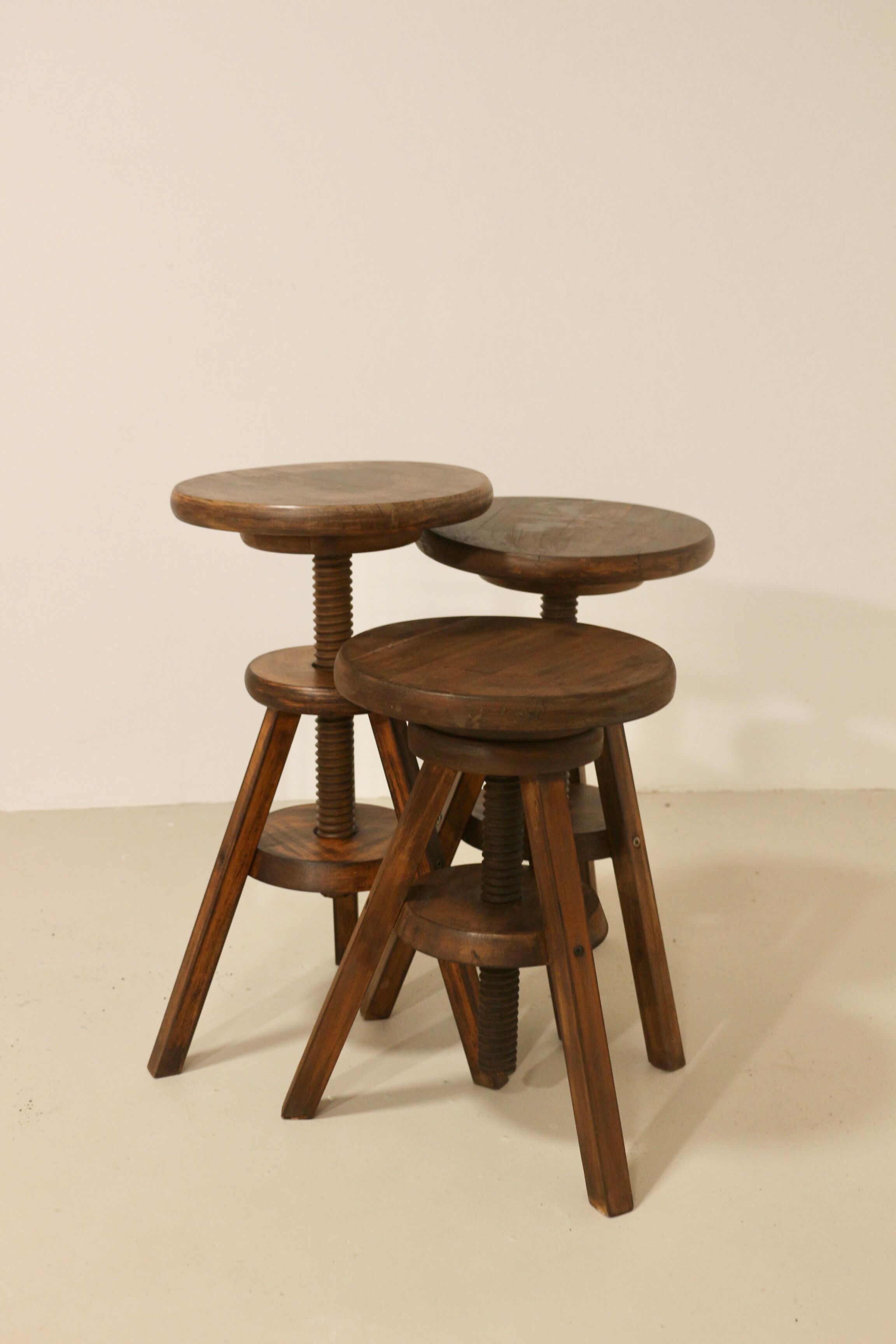 Set of 3 carpenter's screw stools