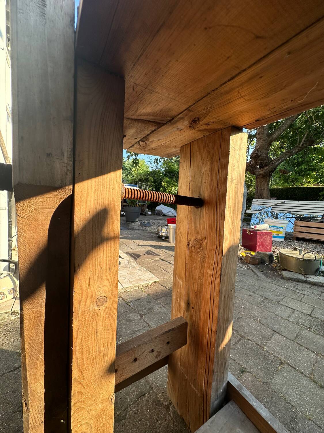 Carpenter's workbench decor
