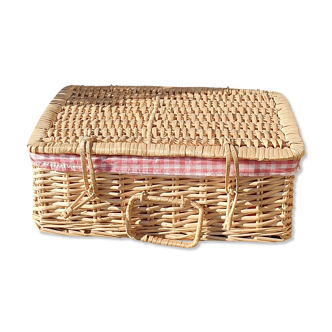 Picnic basket