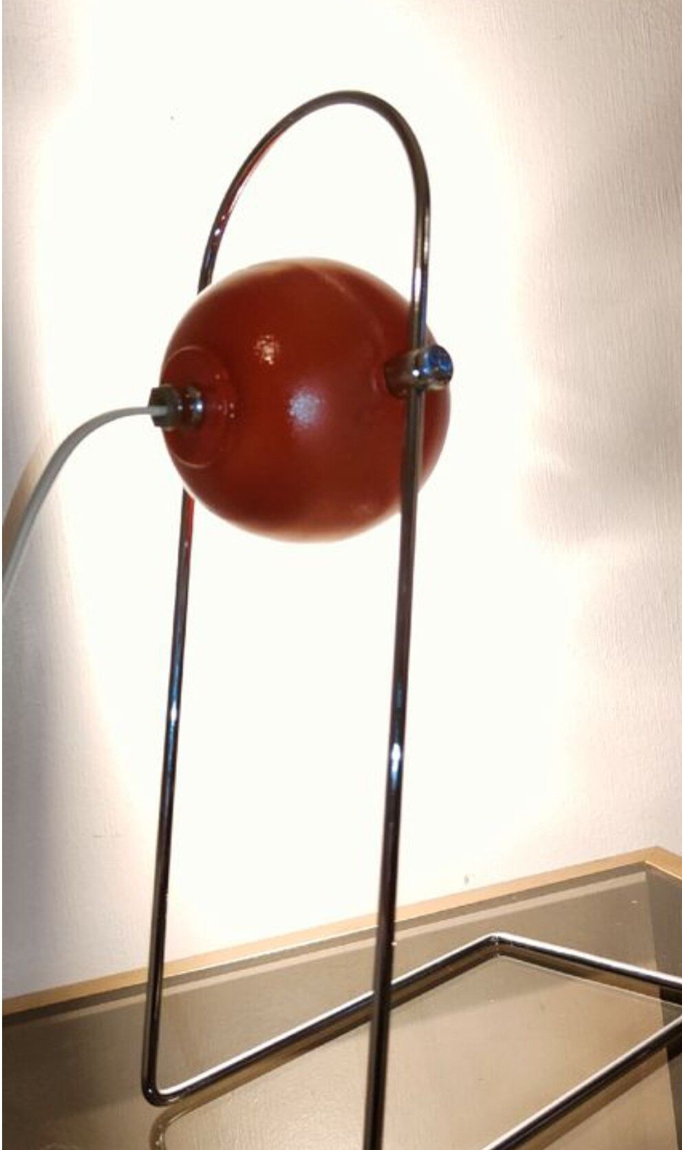 Lampe à poser vintage 1980 eyes ball red