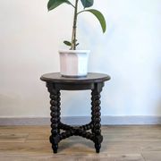 Antique side table with turned legs in solid wood, Louis XIII style