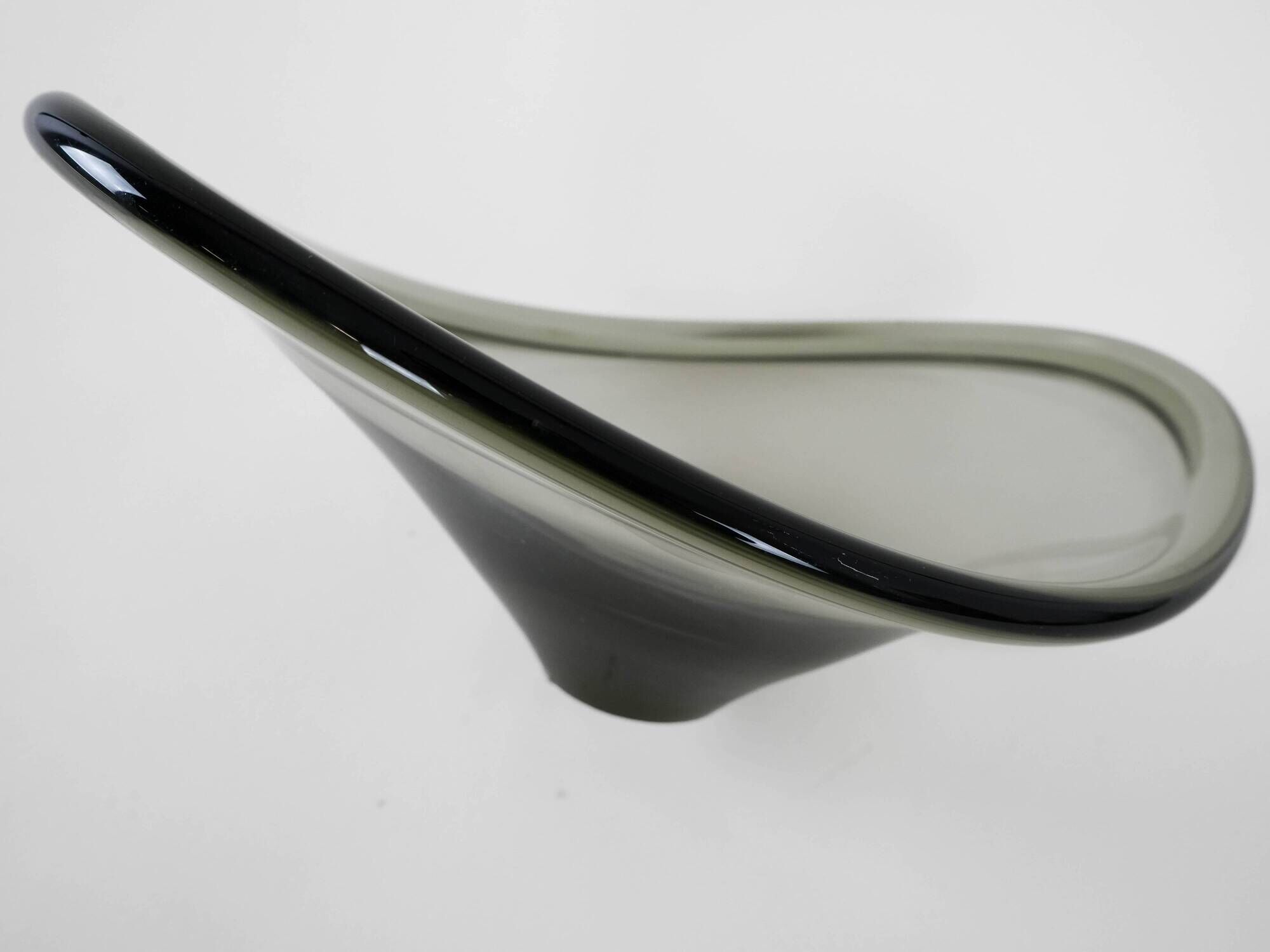 Selandia platter, Danish design, 1950s, manufacturer: Holmegaard, designer: