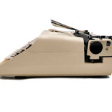 Machine à écrire Remington Monarch De Luxe crème révisée ruban neuf