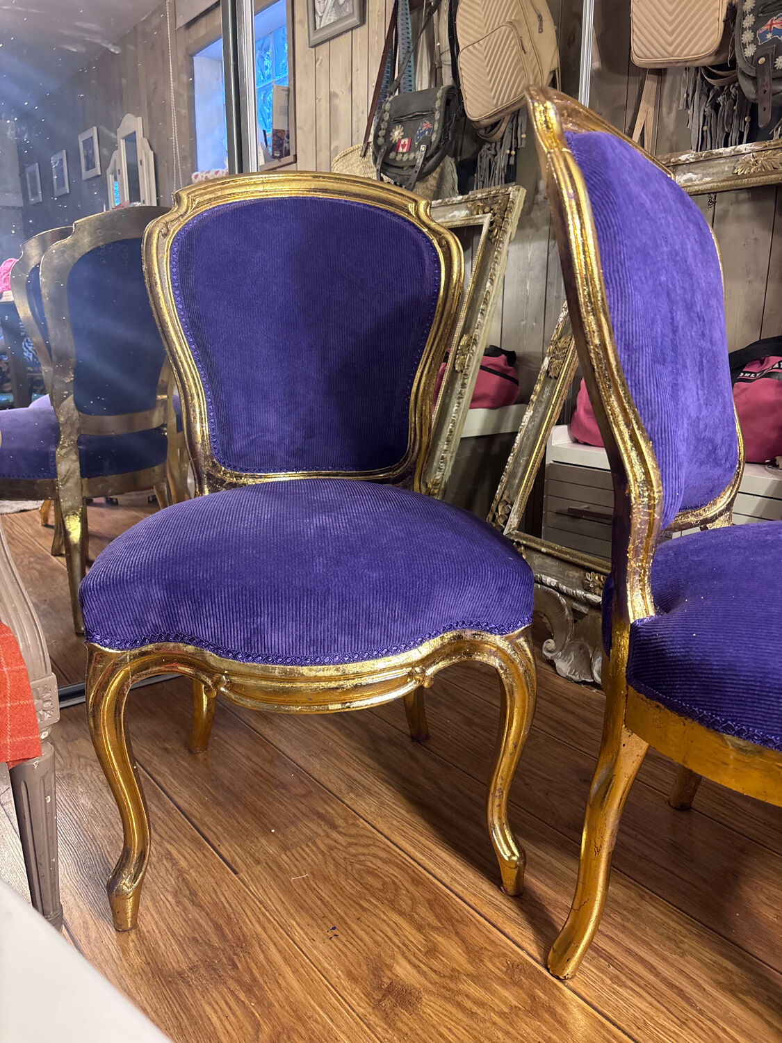 Set of 2 nursery-style chairs