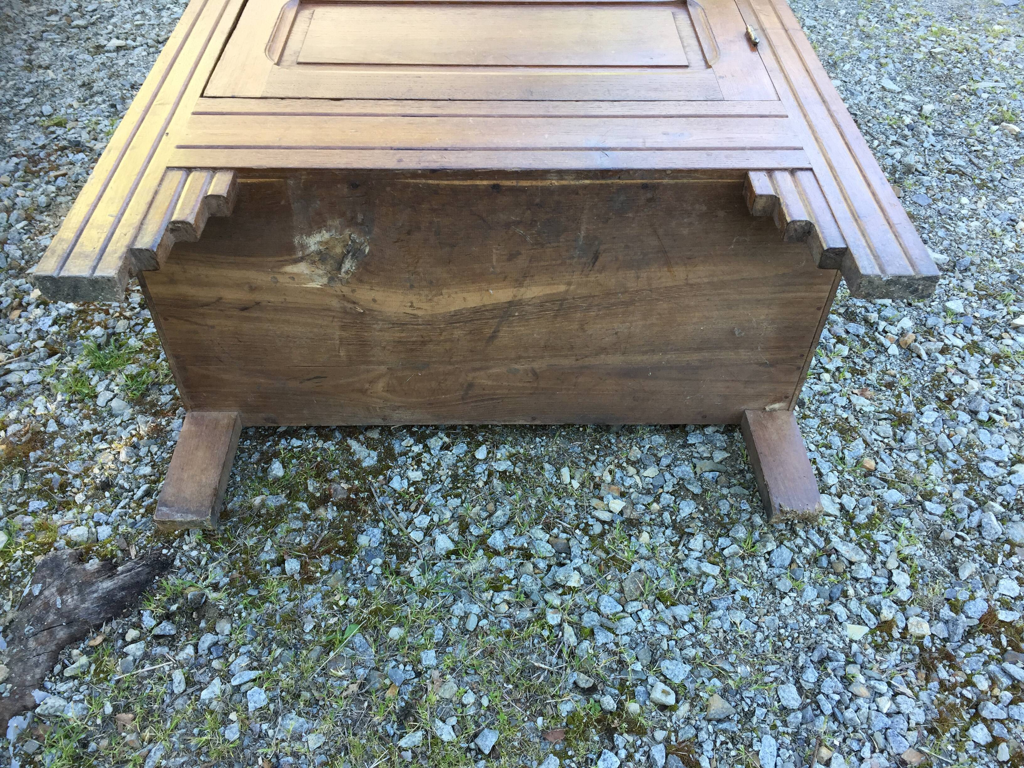 Vintage mesh cabinet in solid oak rococo period 1930
