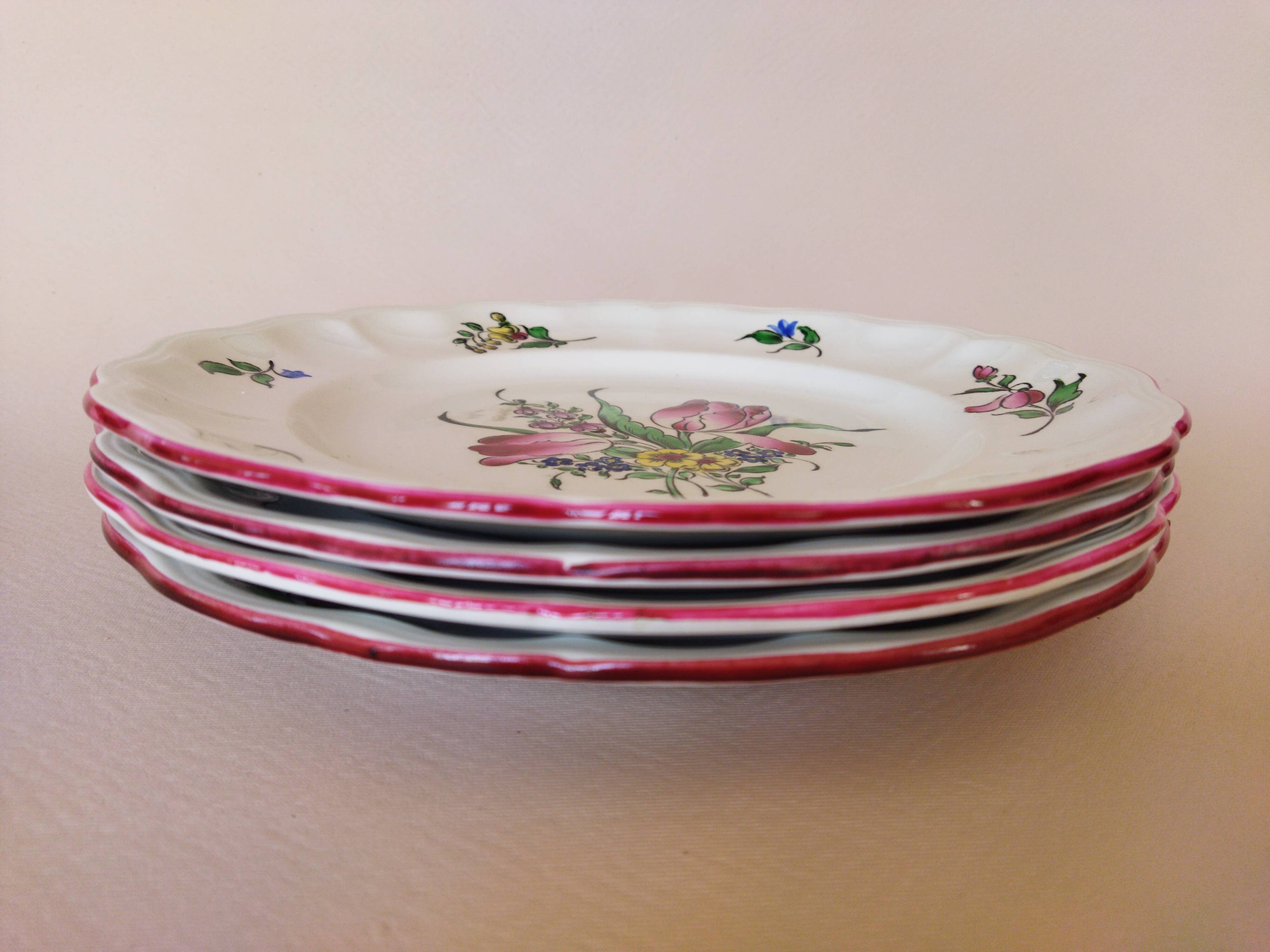 4 assiettes plates "Réverbère fin" KG Lunéville