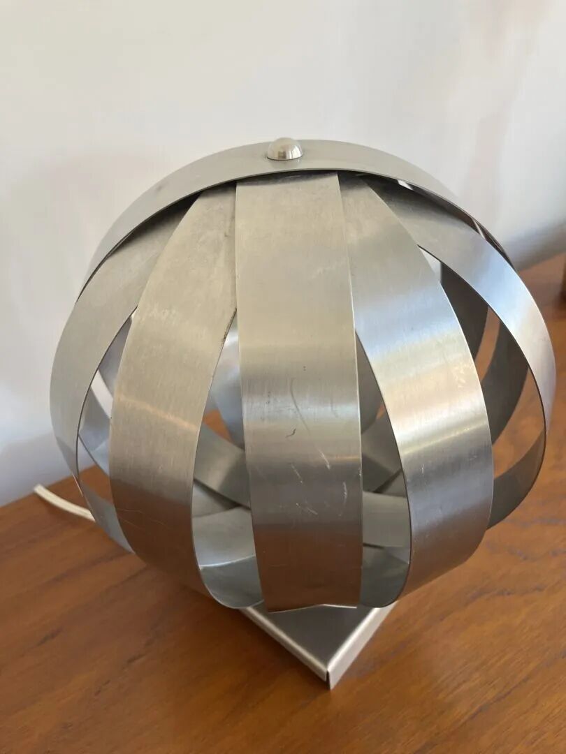 Lampe lune en chrome