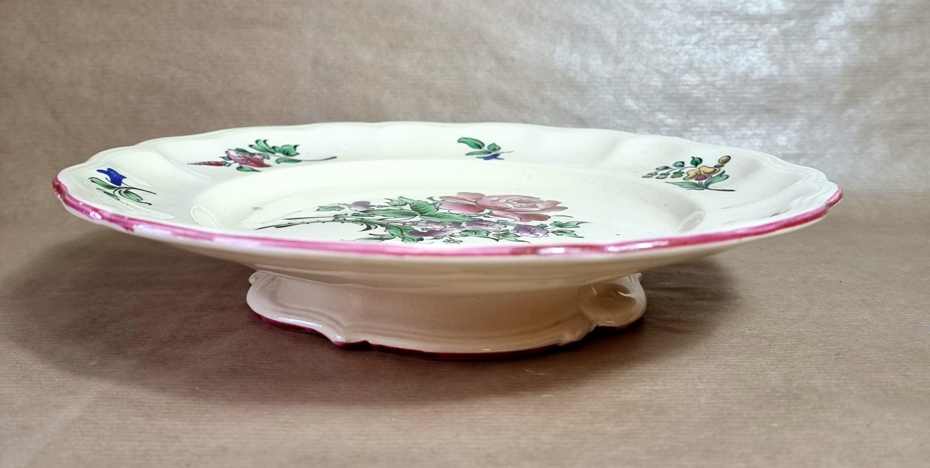 Plat à gâteau Lunéville décor à la rose