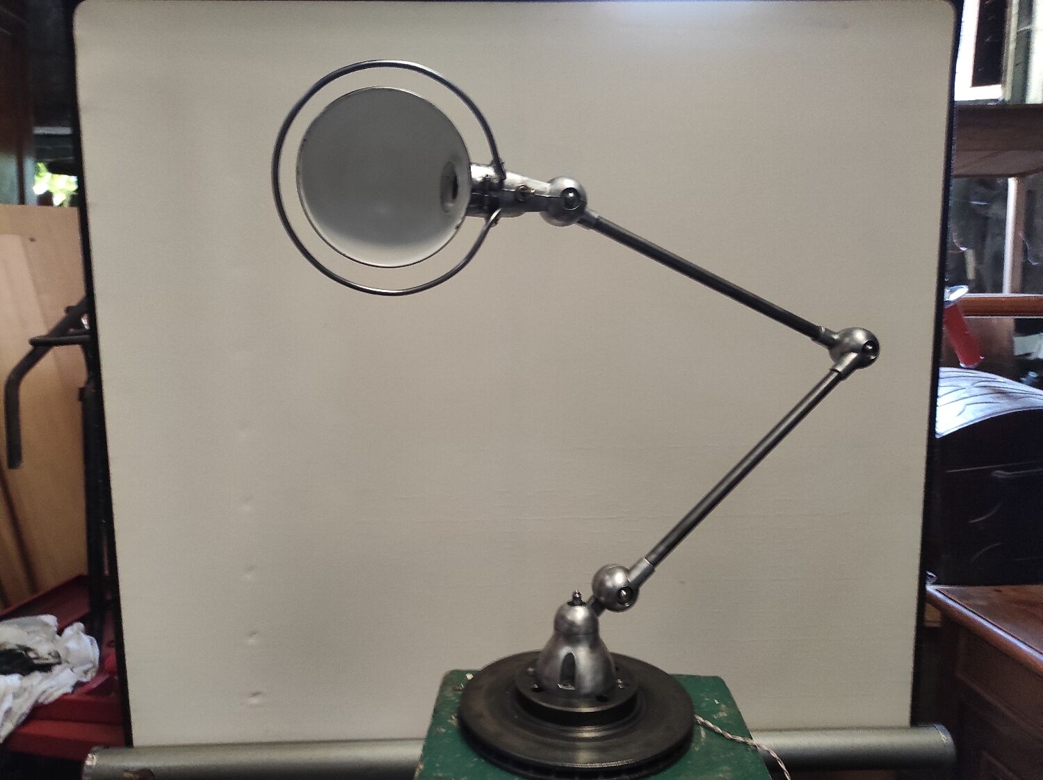 Workshop lamp Jieldé 2 industrial arm patina graphite rifle barrel