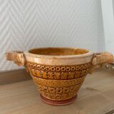 Ceramic handle cup