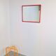 Miroir en cadre rouge postmoderne italien, années 1980