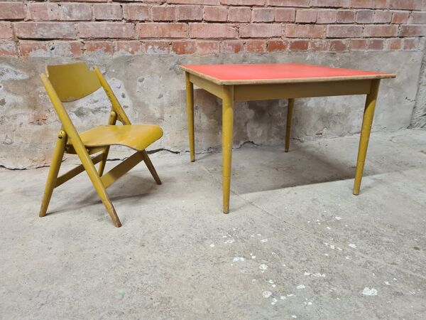 Lot table et chaise Egon Se 18 enfant