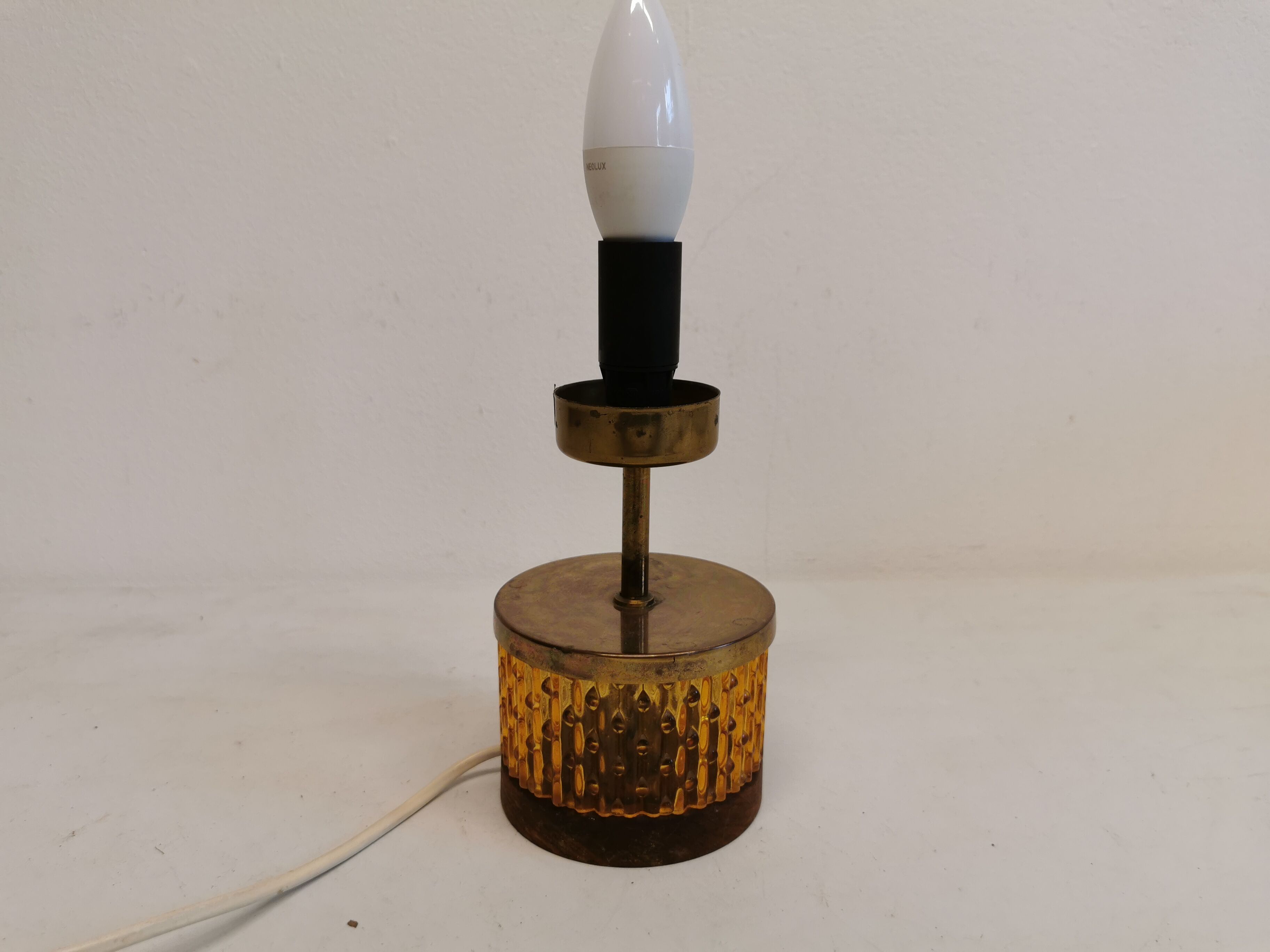 Swedish table lamp foot, made of wood, amber bubble glass and brass