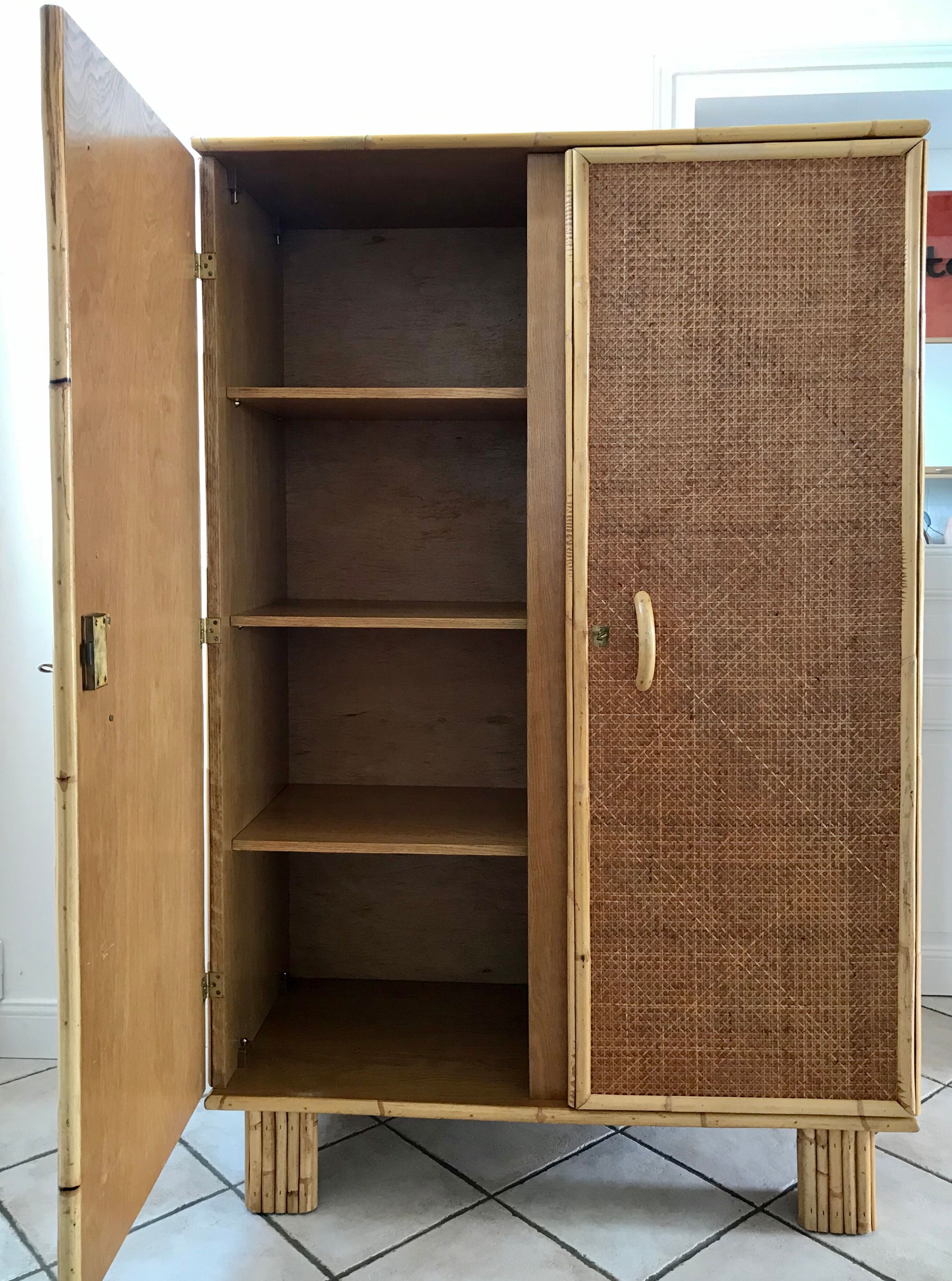 Rattan cabinet and oak 60/70