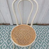 Lot of 4 bistro chairs in caned wood